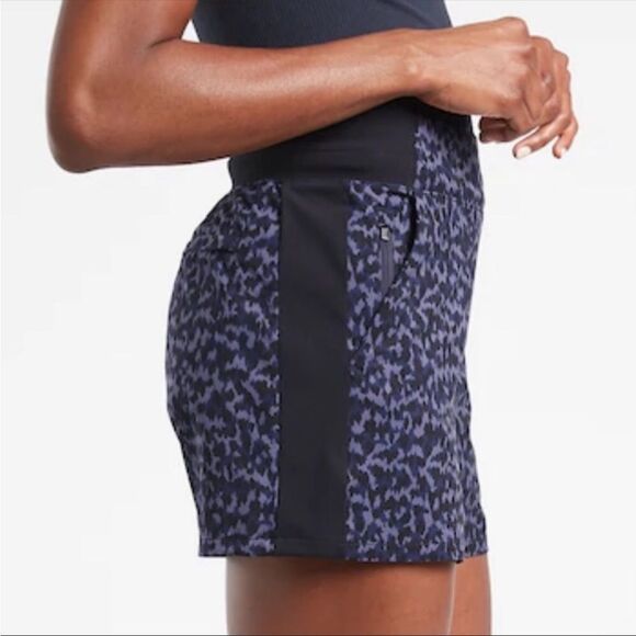 ATHLETA | Brooklyn Printed Shorts Blue & Navy Side Stripes Women’s Size 10 - Picture 4 of 12